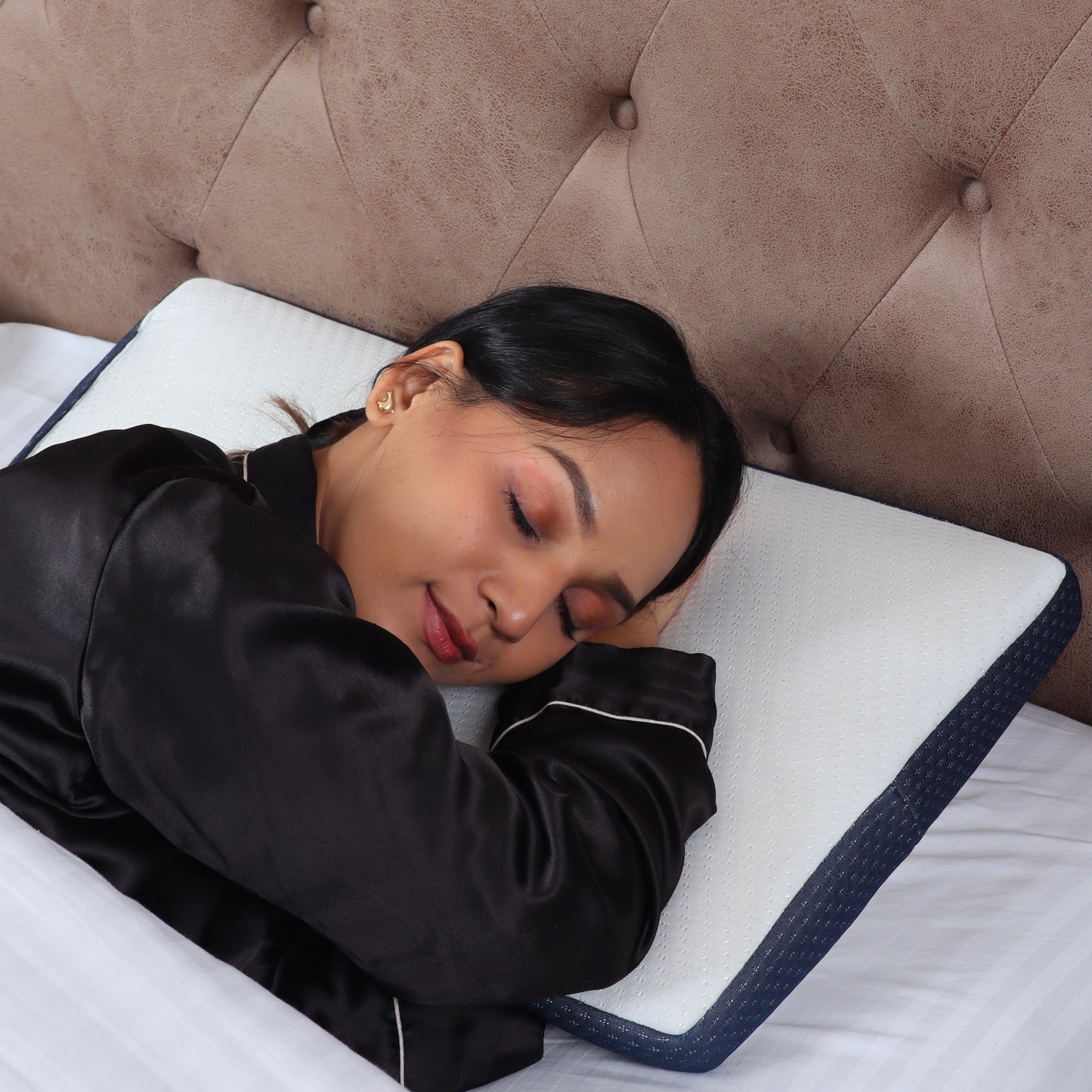 Sleep Unwind Slim Pillow